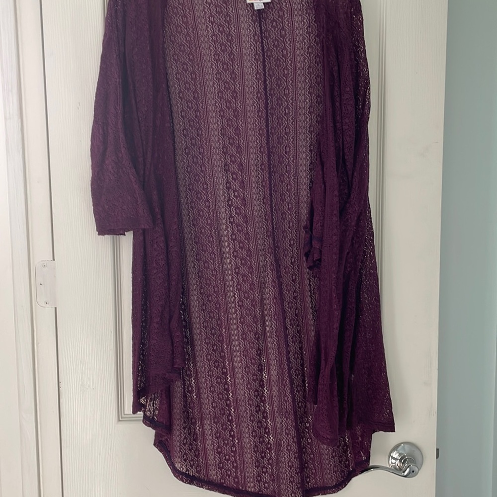 Long LulaRoe wrap. SZ L